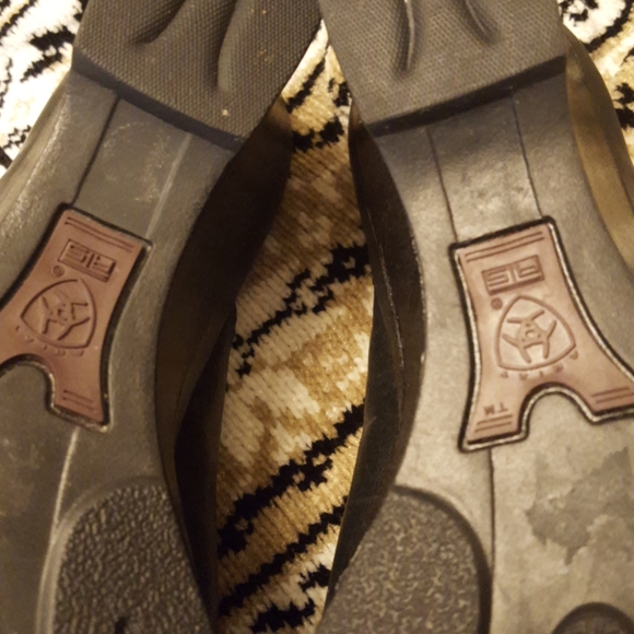 Women's Ariat black leather shoes size 6.5 - Picture 8 of 11